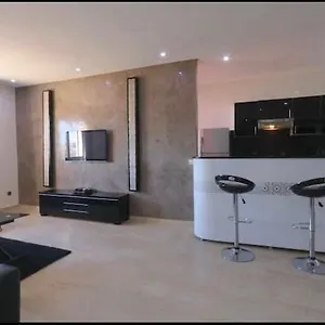 moderne-appartement-t3-gueliz.marrakeshhotelsmorocco.com/